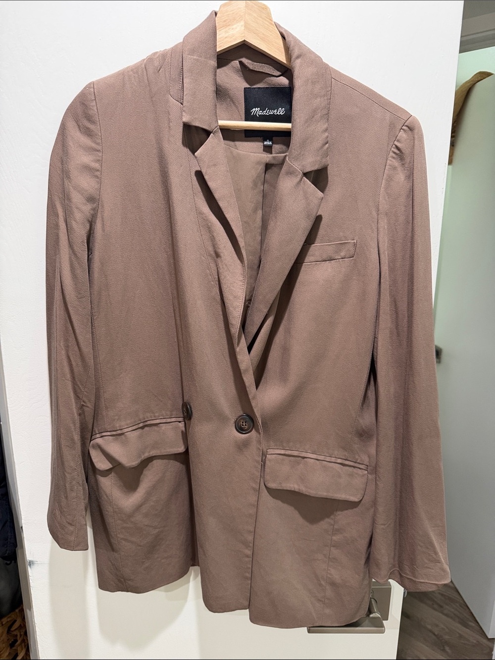 Madewell Relaxed Single-Button Blazer in Taupe Brown